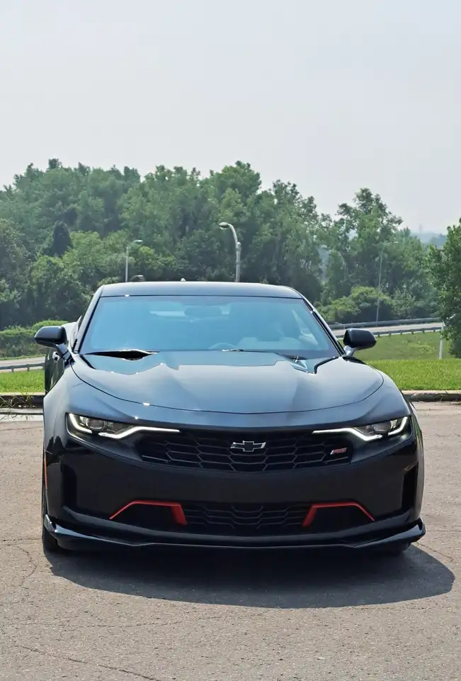 Chevrolet Camaro снимка Chevrolet Camaro