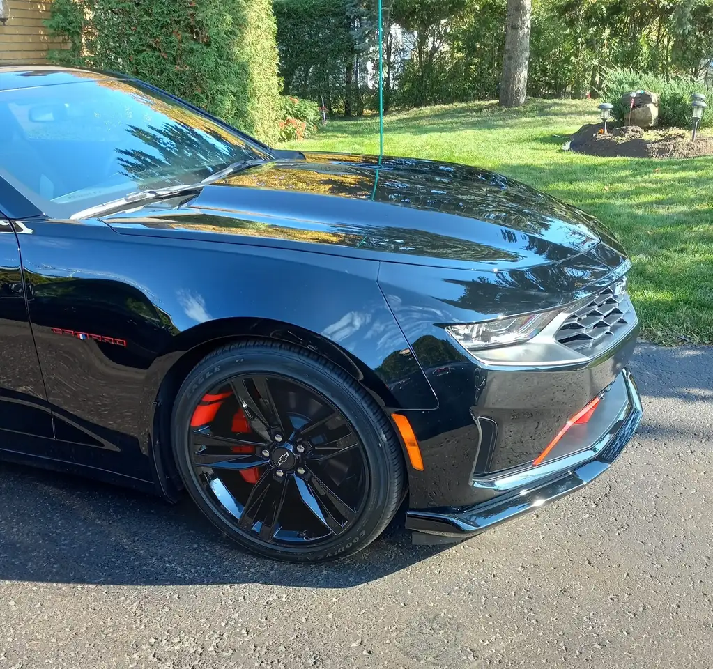 Chevrolet Camaro снимка Chevrolet Camaro