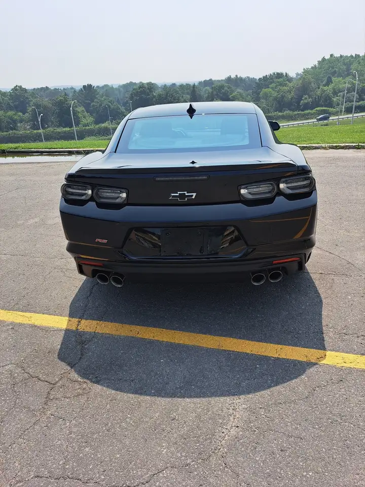 Chevrolet Camaro снимка Chevrolet Camaro