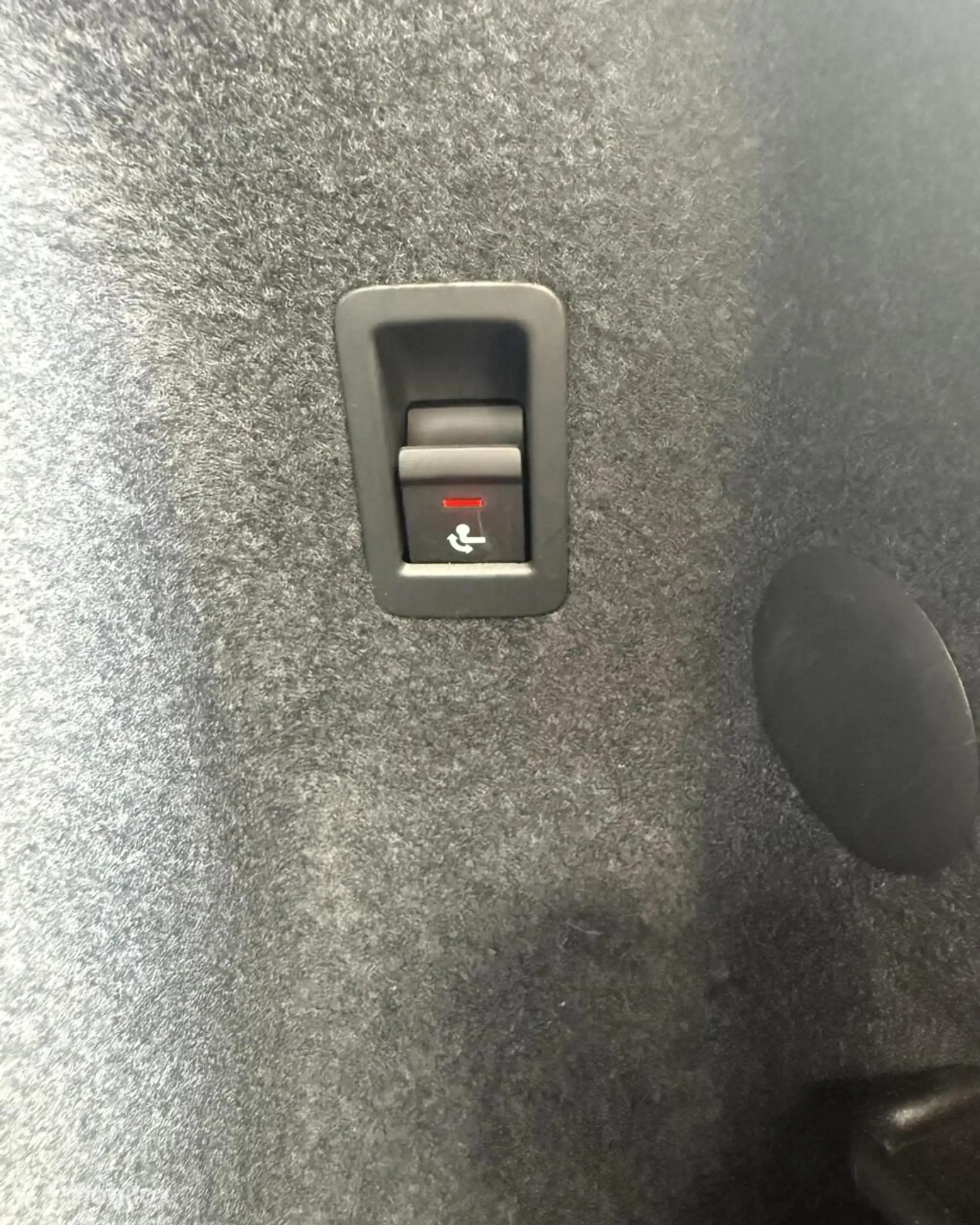 Audi Q3 Sportback 45 TFSI e S Edition Matrix l 360 l Pano — photo 28