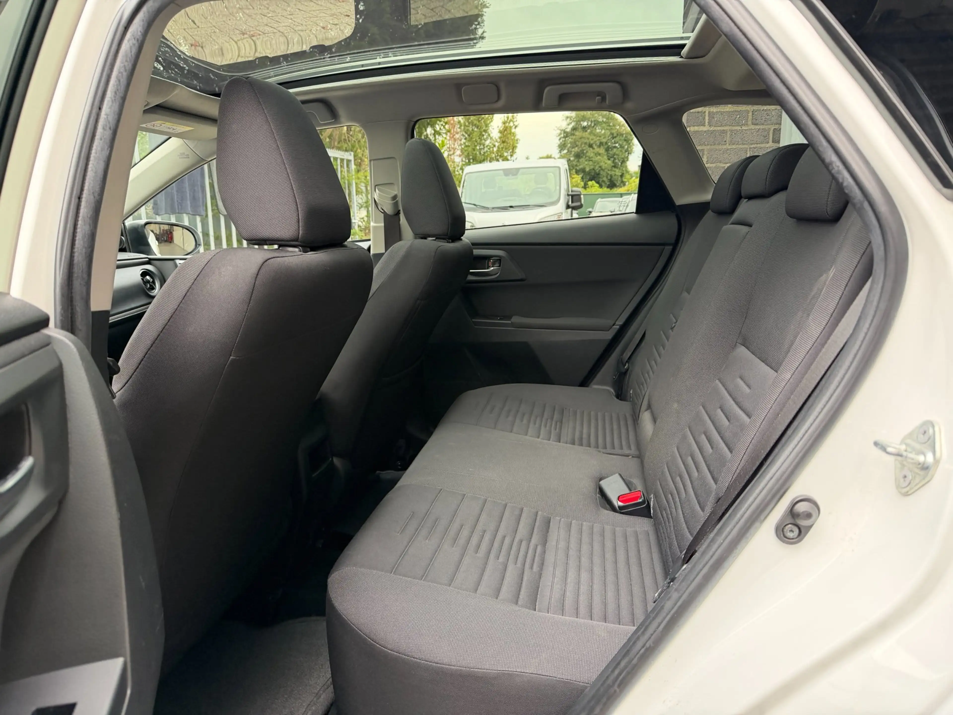 Toyota Auris Touring Sports 1.2T Dynamic |Pano|Trekhaak|Org NL — photo 14