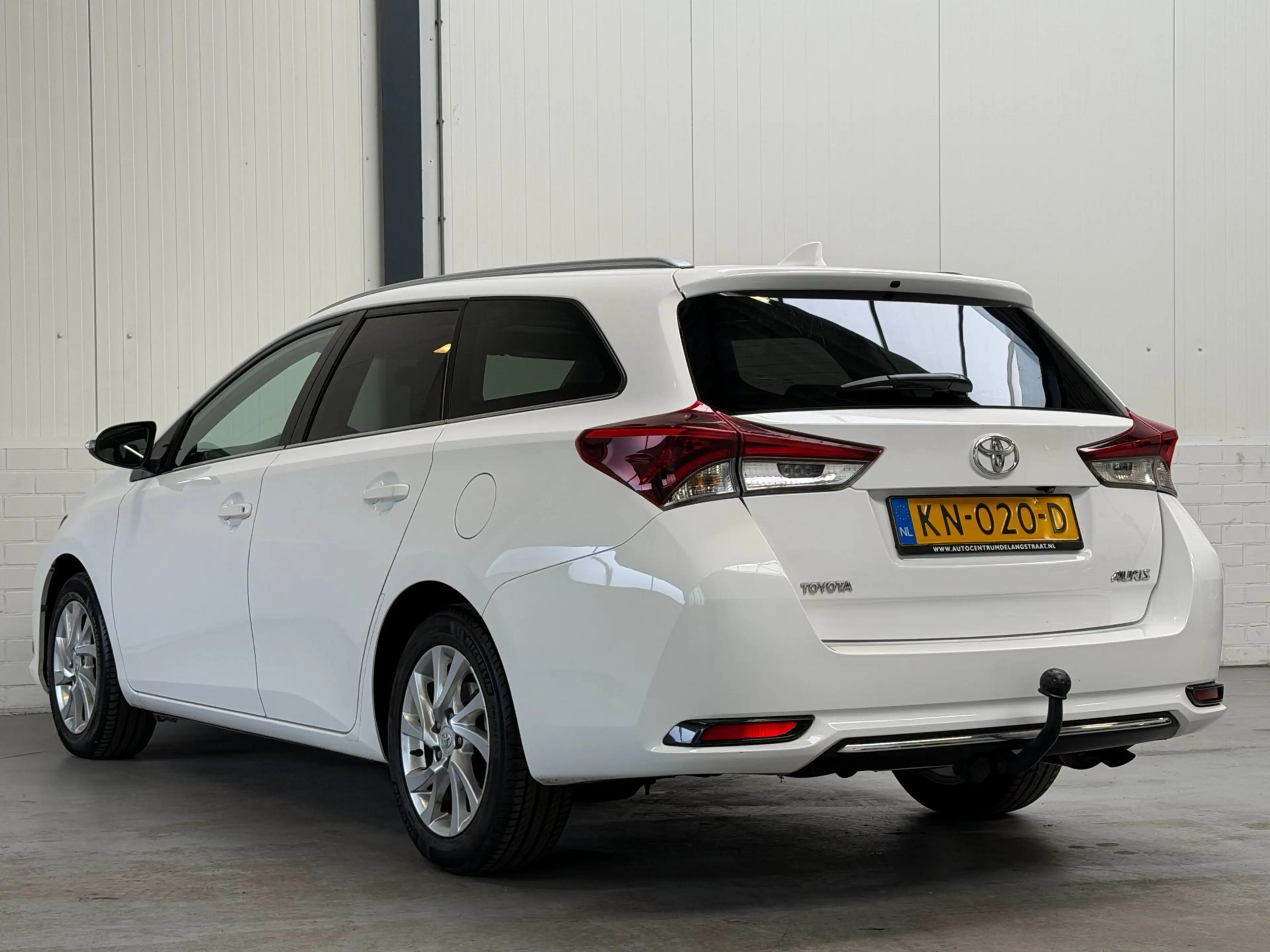 Toyota Auris Touring Sports 1.2T Dynamic |Pano|Trekhaak|Org NL — photo 3