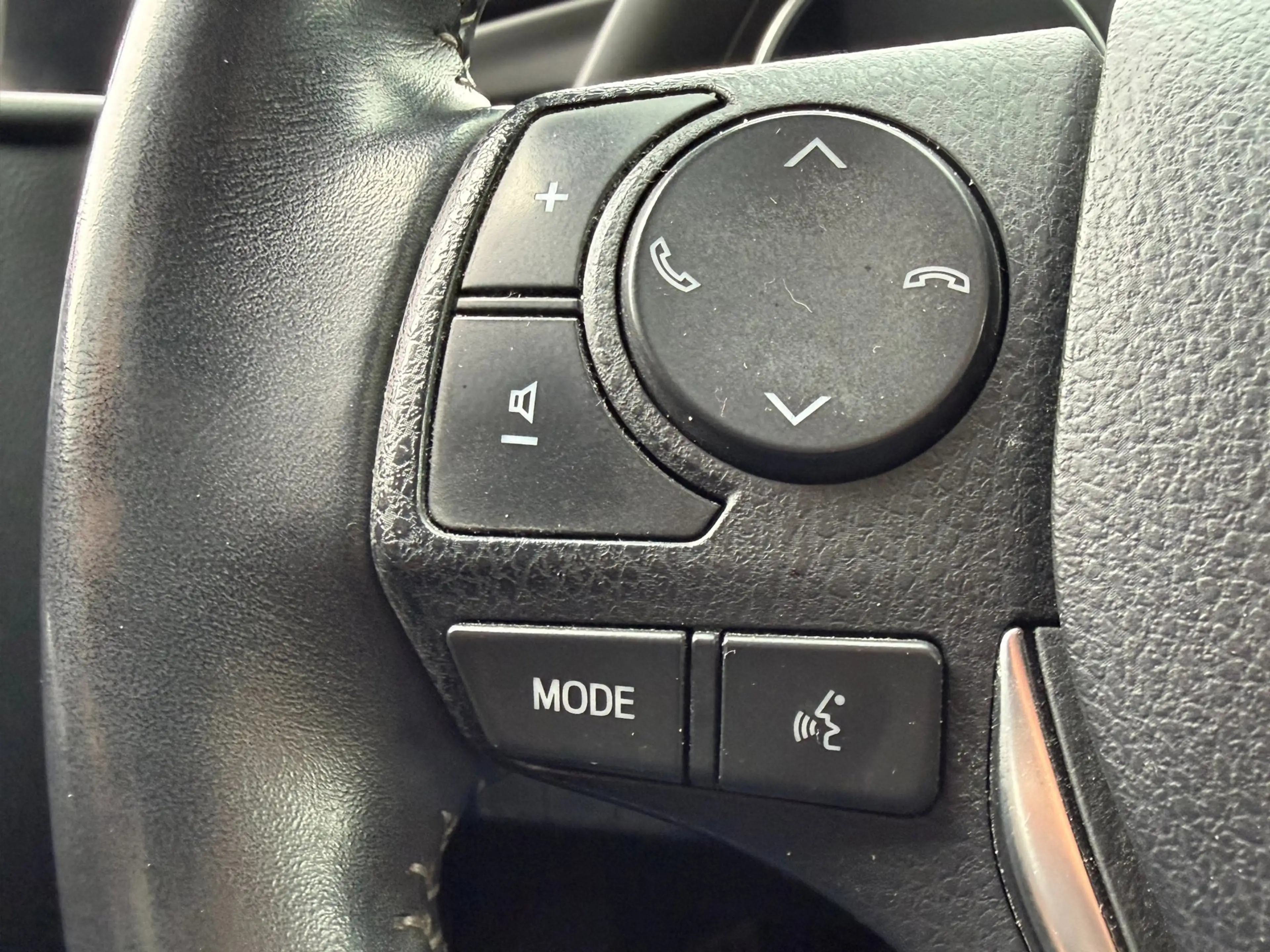 Toyota Auris Touring Sports 1.2T Dynamic |Pano|Trekhaak|Org NL — photo 22