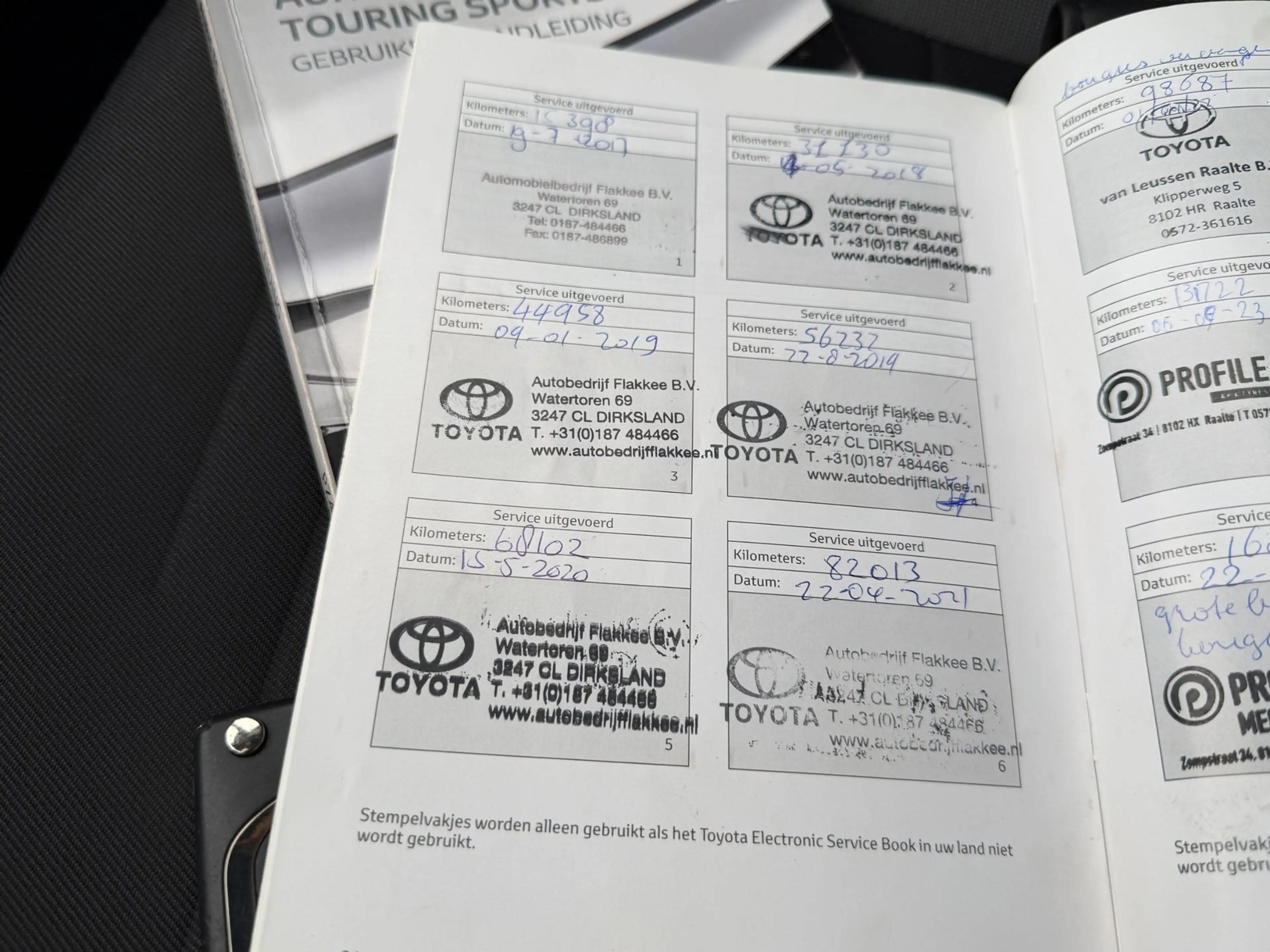 Toyota Auris Touring Sports 1.2T Dynamic |Pano|Trekhaak|Org NL — photo 28
