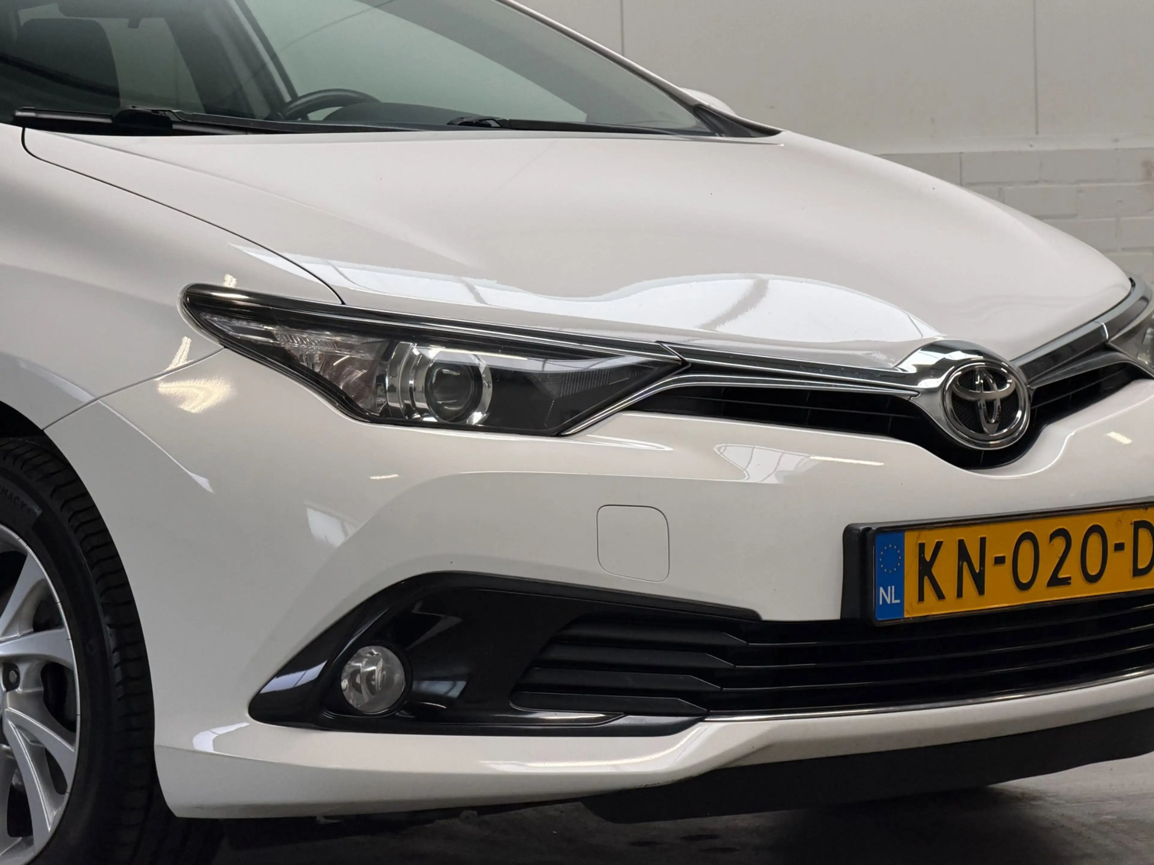 Toyota Auris Touring Sports 1.2T Dynamic |Pano|Trekhaak|Org NL — photo 5