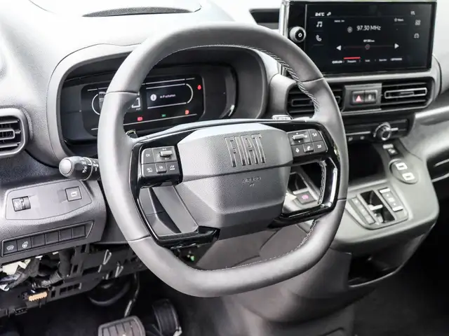 Fiat Doblo view 9