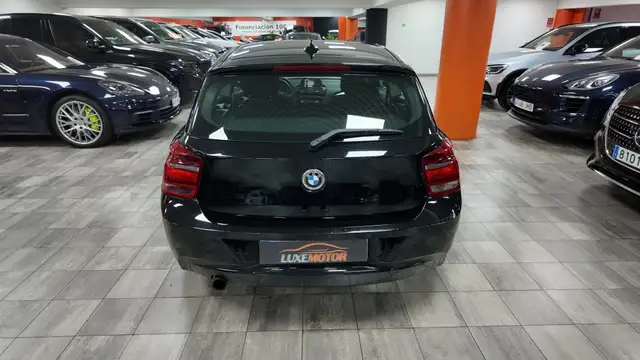 BMW 1 Series view 5