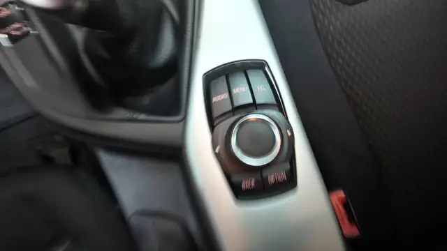 BMW 1 Series view 26