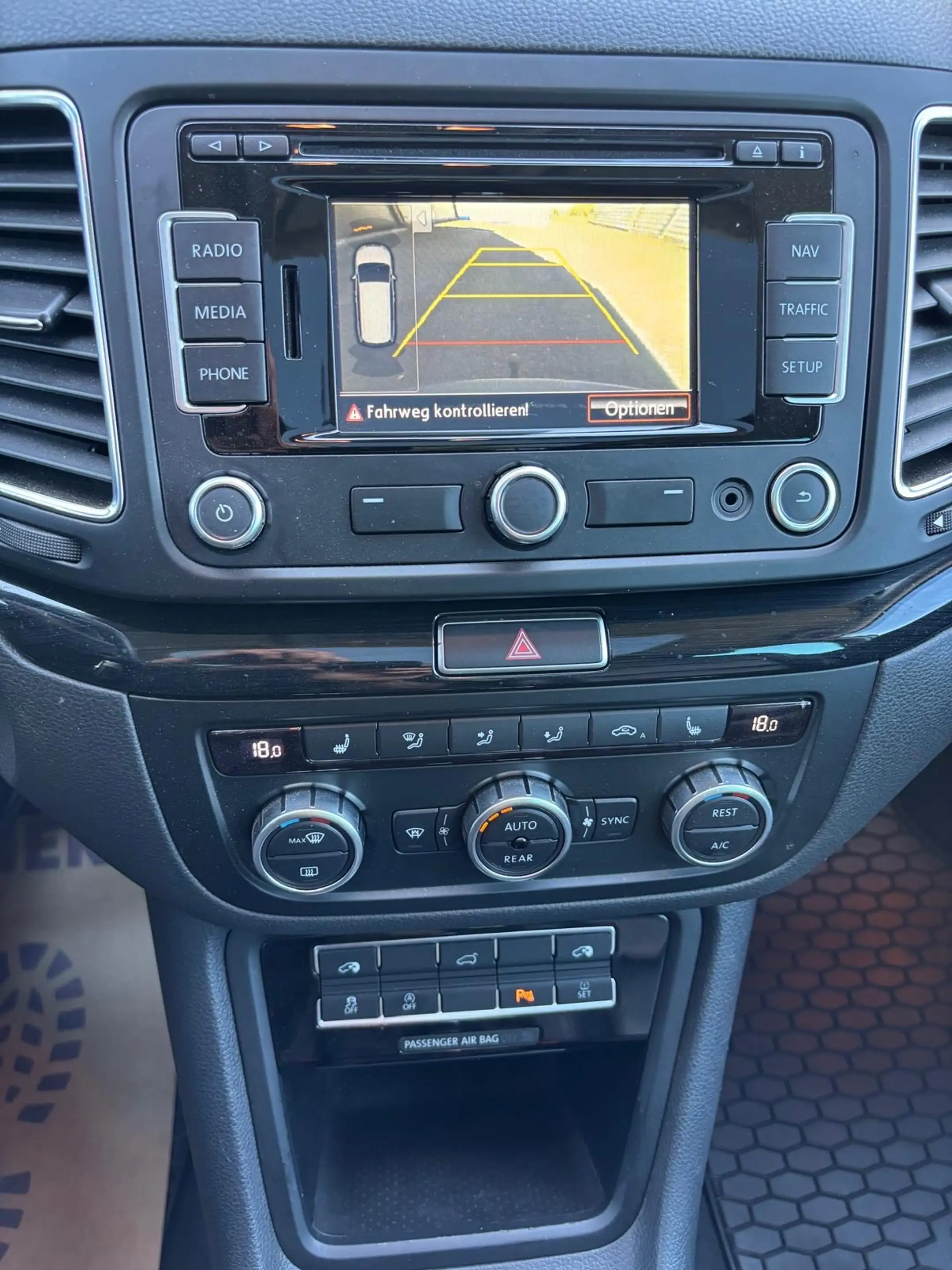 SEAT Alhambra 2,0 TDI CR DSG Style — photo 11