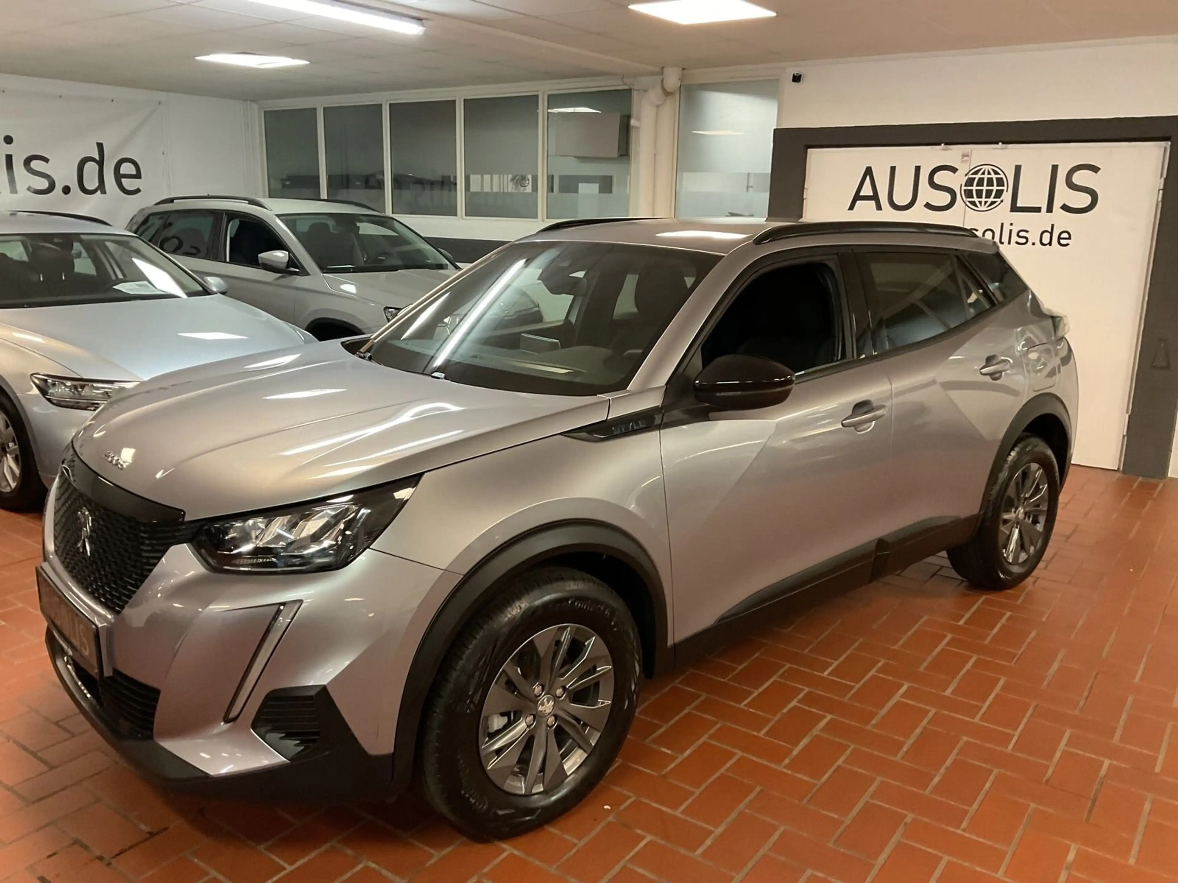 Peugeot 2008 Puretech STYLE LED,Navi,Kamera — photo 2