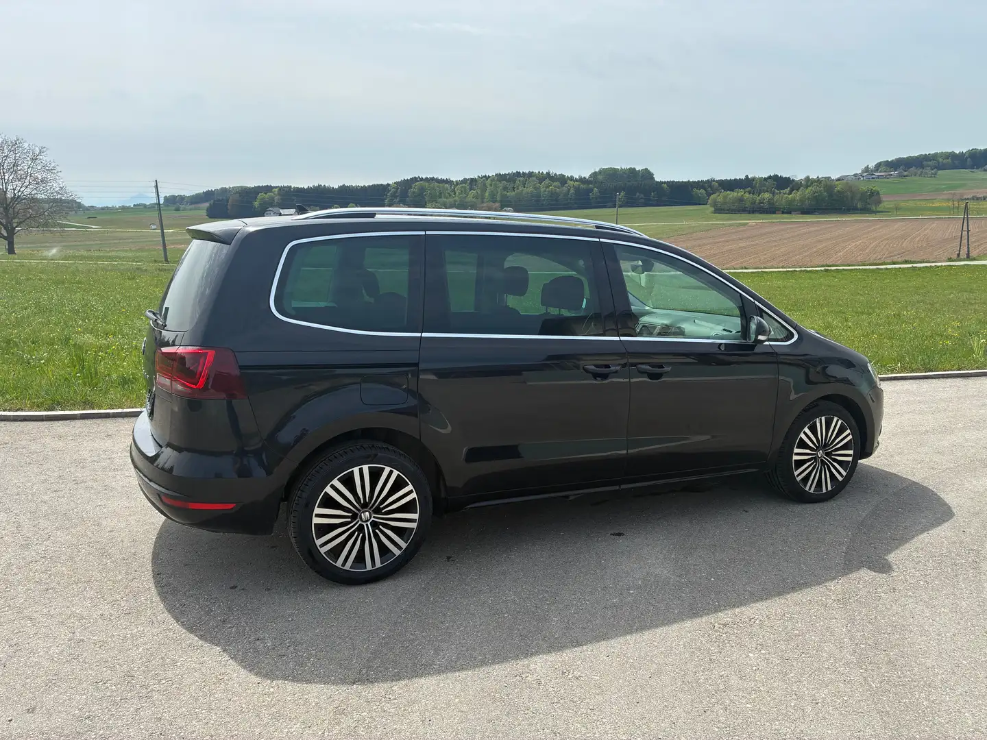 SEAT Alhambra Xcellence Schwarz - 2
