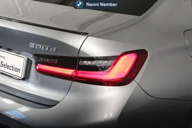 BMW 3 Series view 6
