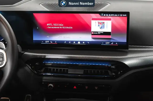BMW 3 Series view 12