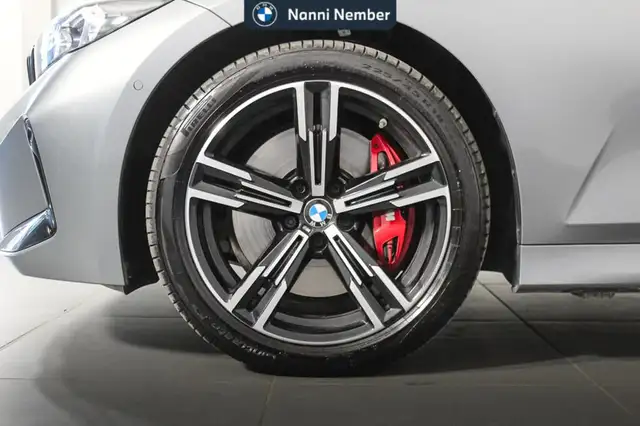 BMW 3 Series view 7