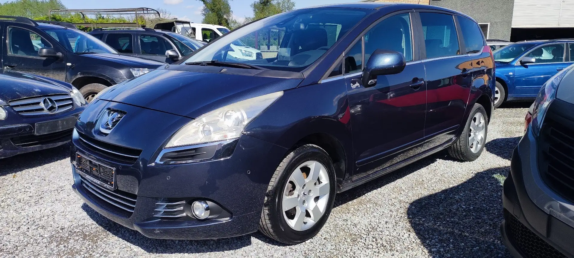 Peugeot 5008 1.6 HDi (112CH) "Family" 5 PL 💢EUR.5A_A/C_EQUIP💢 Blauw - 1