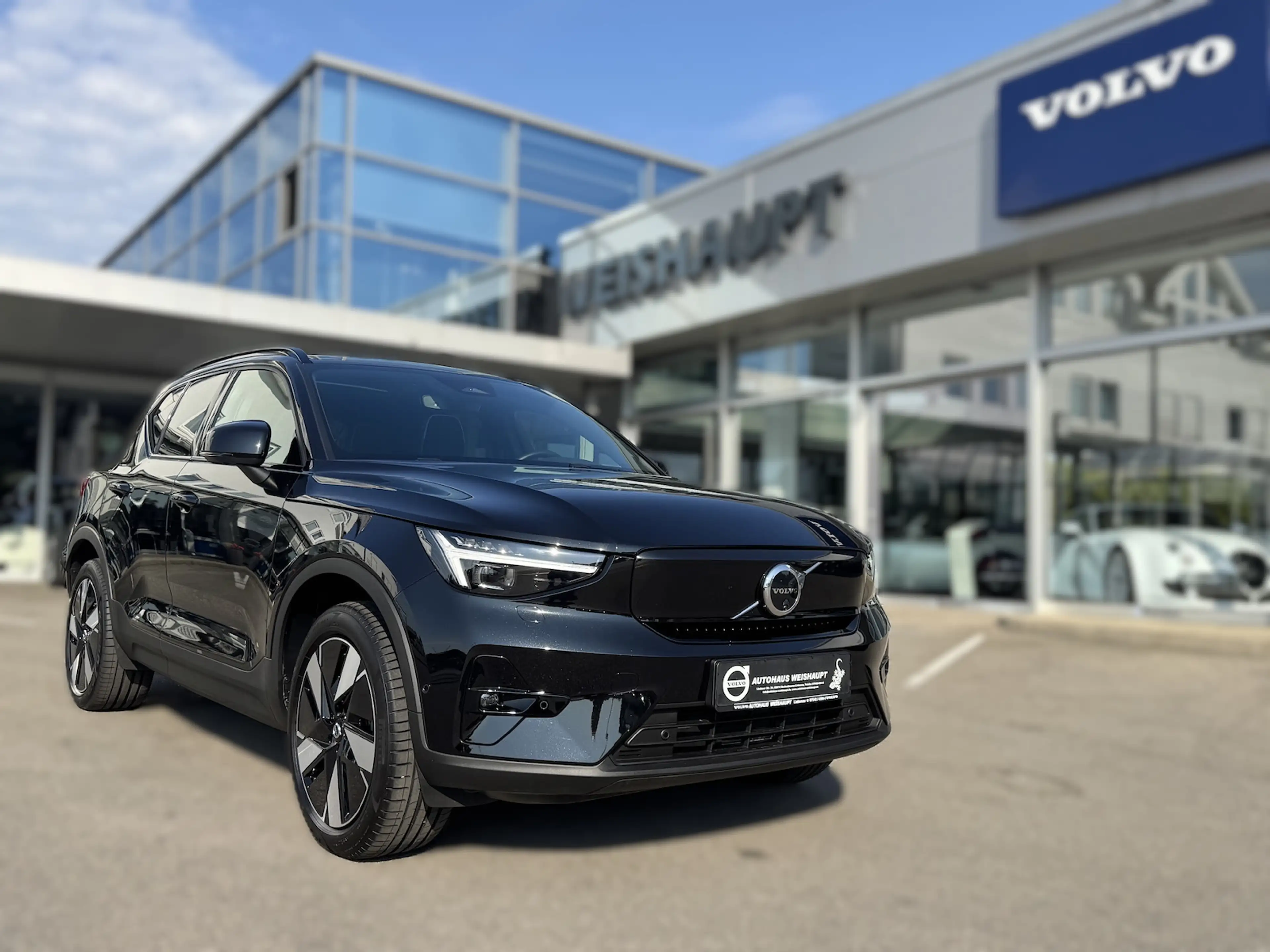 Volvo EX40 Single*Plus Dark*Ex.R.*NP 67.240*82kWh*AHK