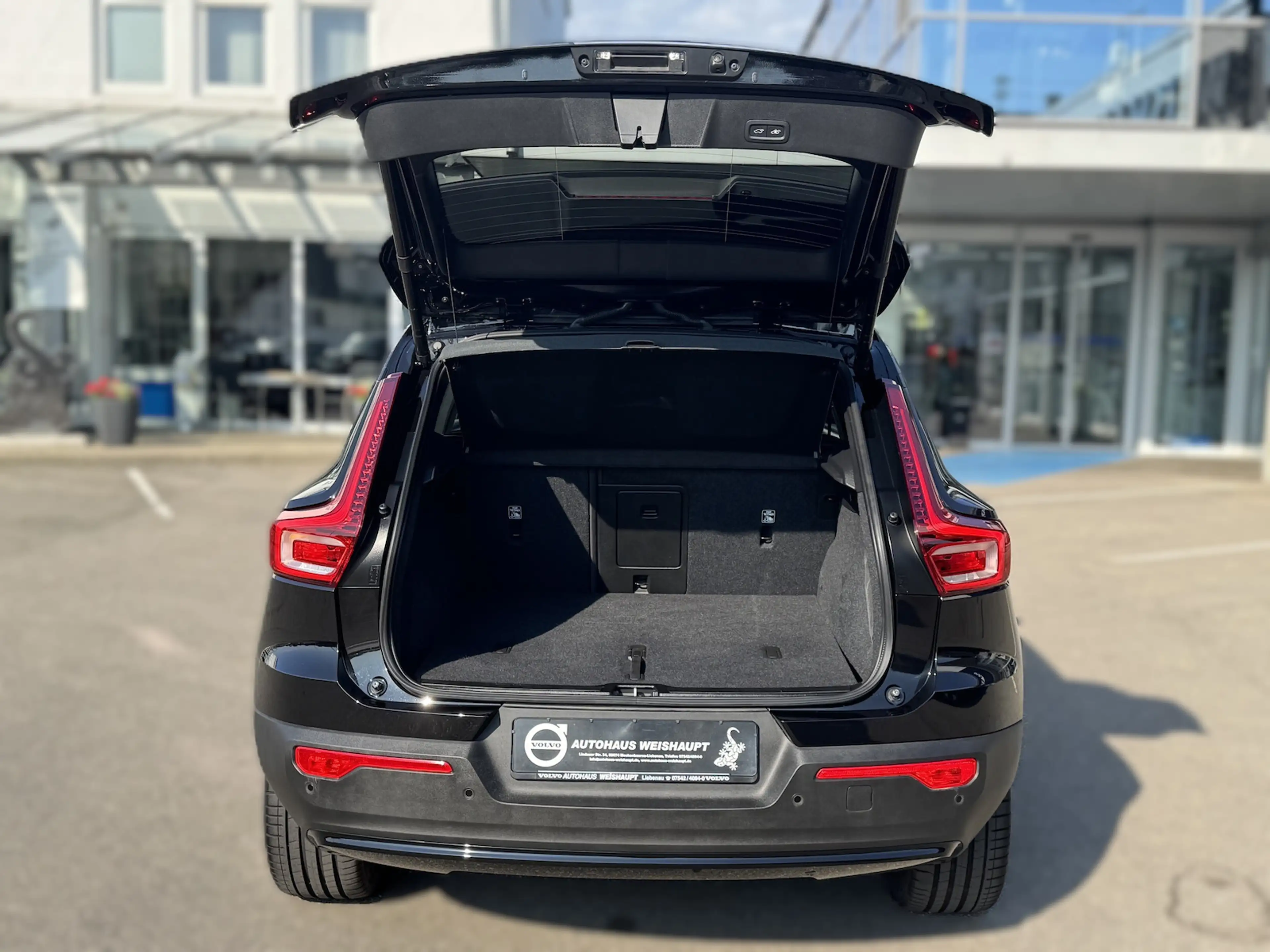 Volvo EX40 Single*Plus Dark*Ex.R.*NP 67.240*82kWh*AHK — photo 7