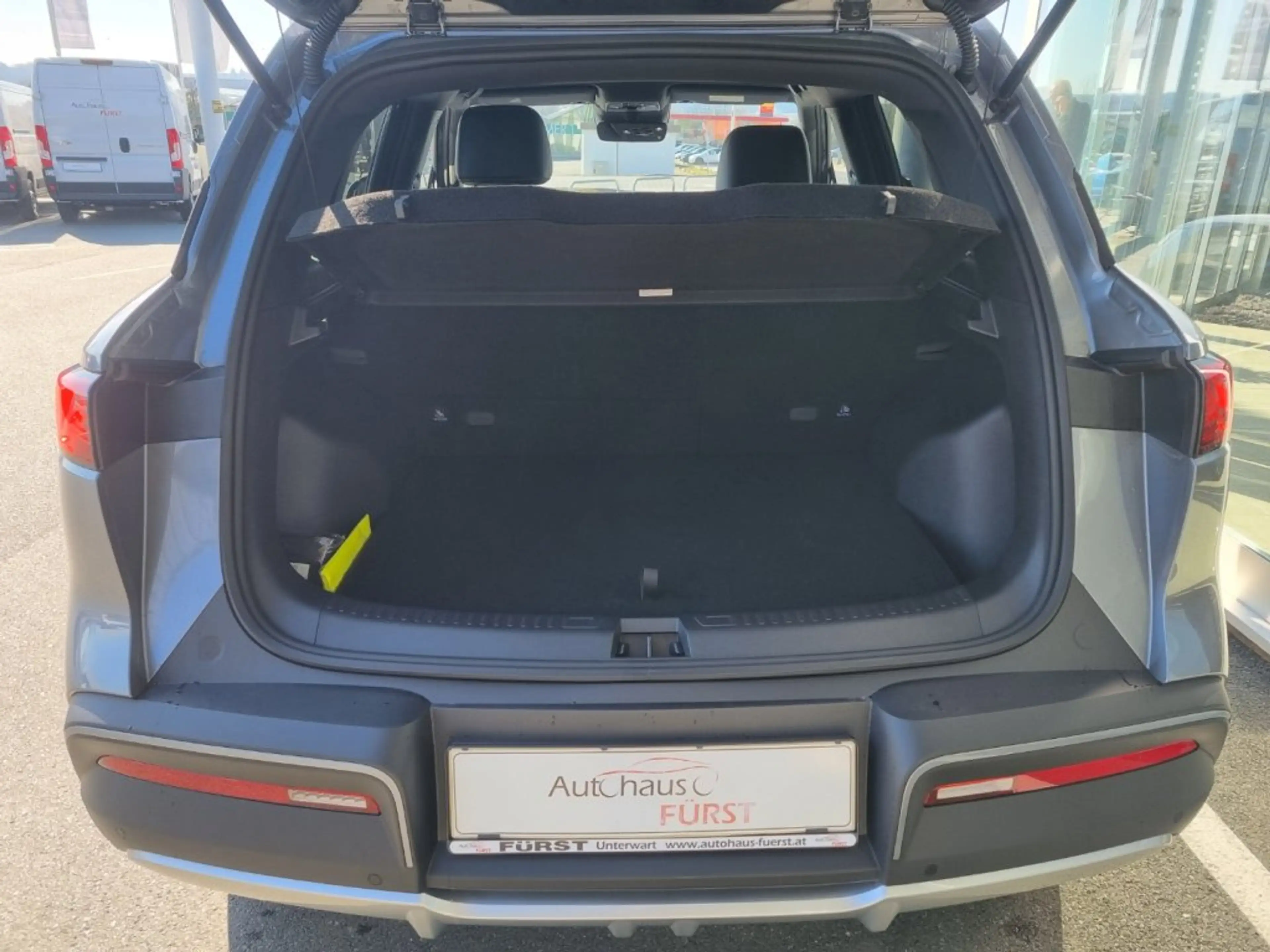 BYD Atto 2 DM-i Boost — photo 5