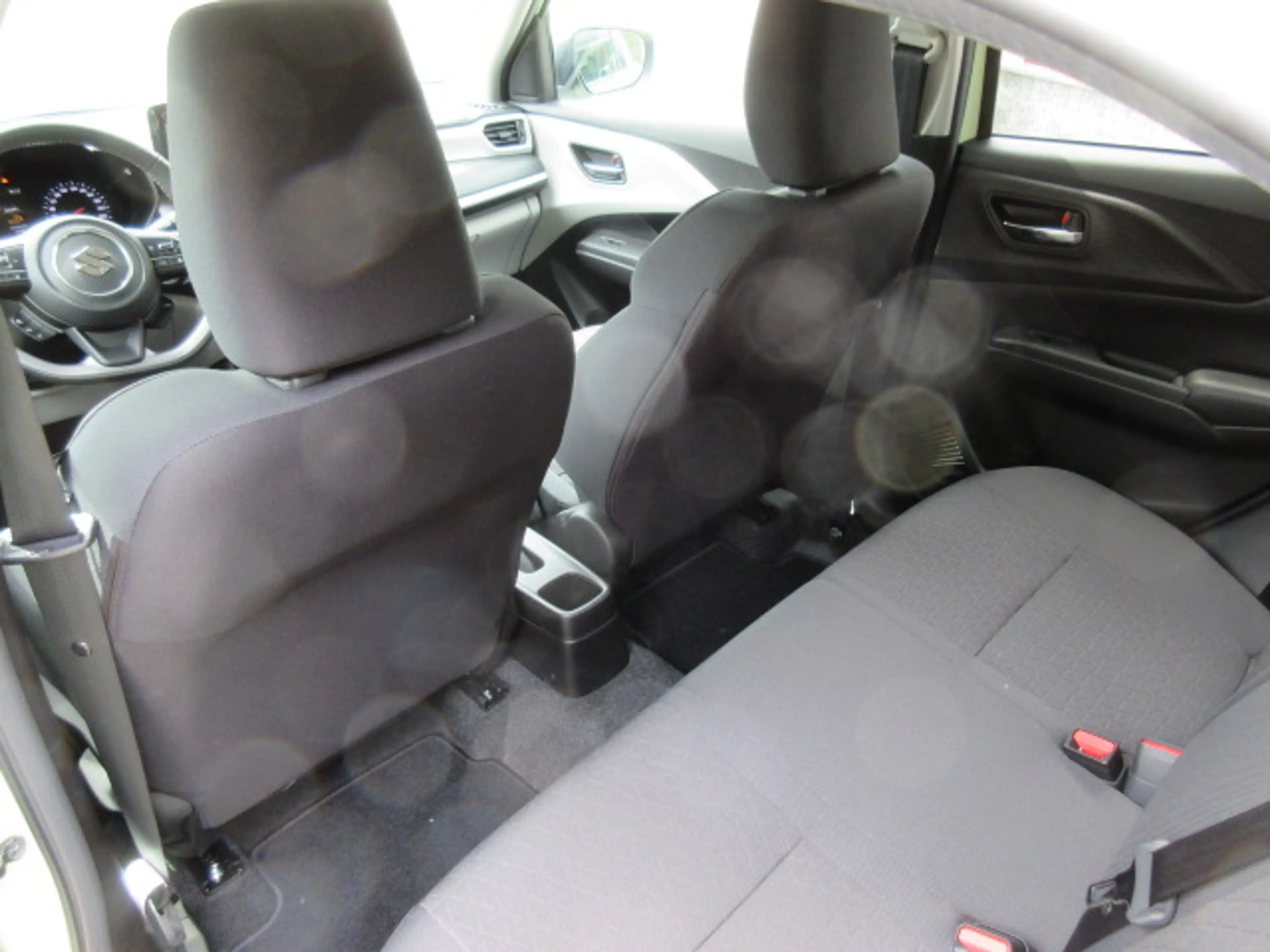 Suzuki Swift 1.2 Hybrid Allgrip MT Comfort — photo 11