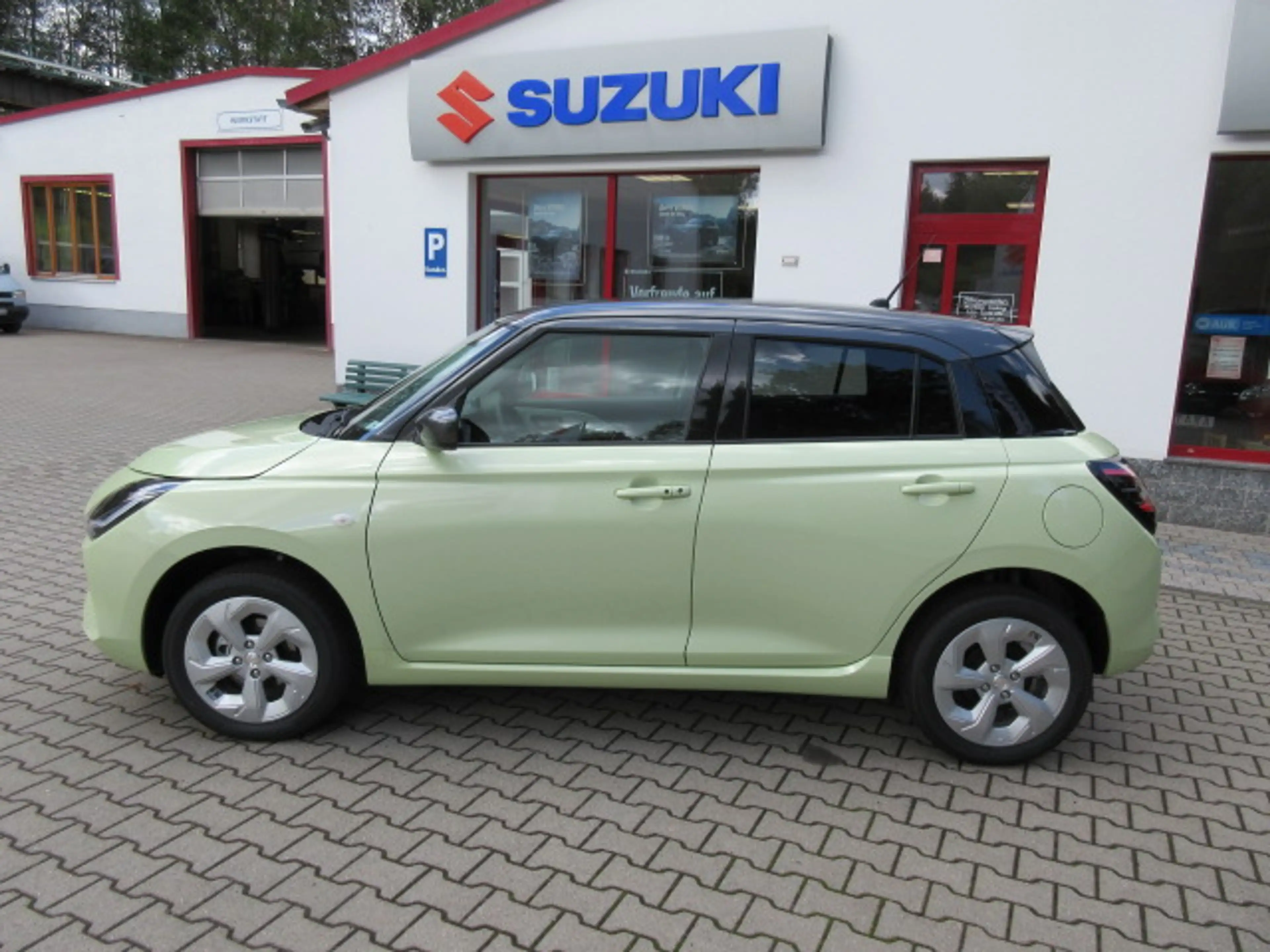 Suzuki Swift 1.2 Hybrid Allgrip MT Comfort — photo 3
