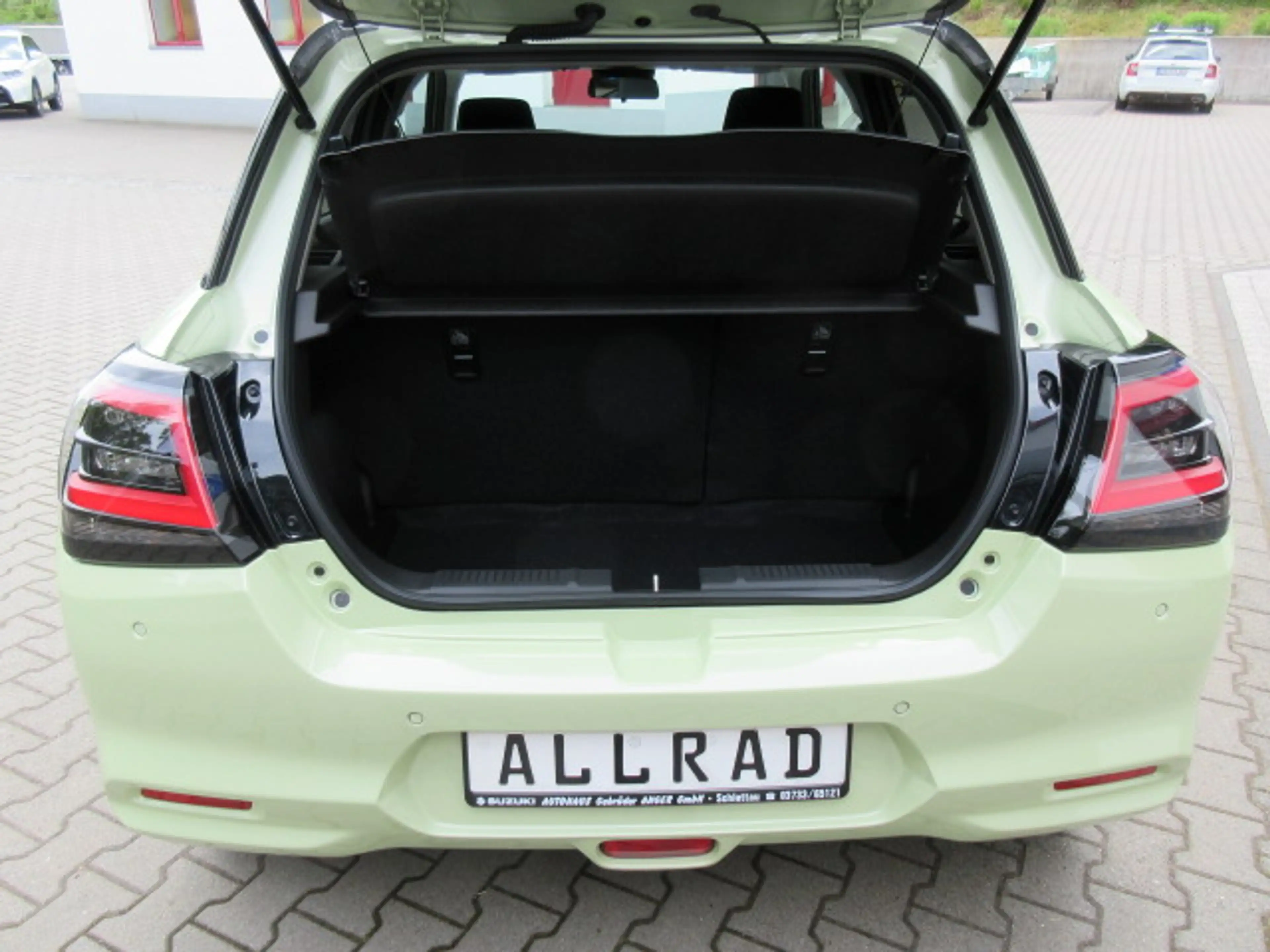 Suzuki Swift 1.2 Hybrid Allgrip MT Comfort — photo 12