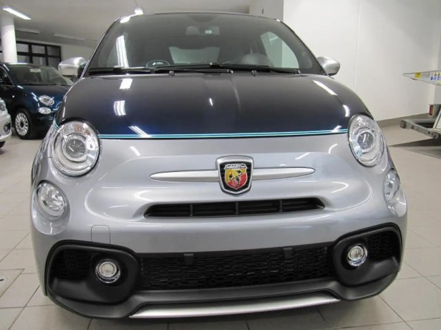 Abarth 695 695 1.4 16v Rivale 180cv Argento - 1
