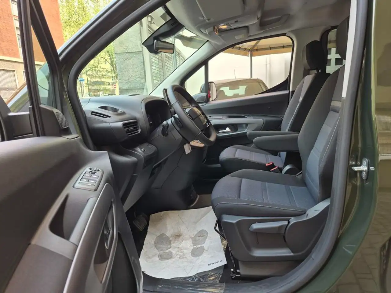 Fiat Doblo DOBLO' N1 1.5HDi 130cv + CAMBIO AUTOM!, KM ZERO, IVA ESCLUSA!!! 12