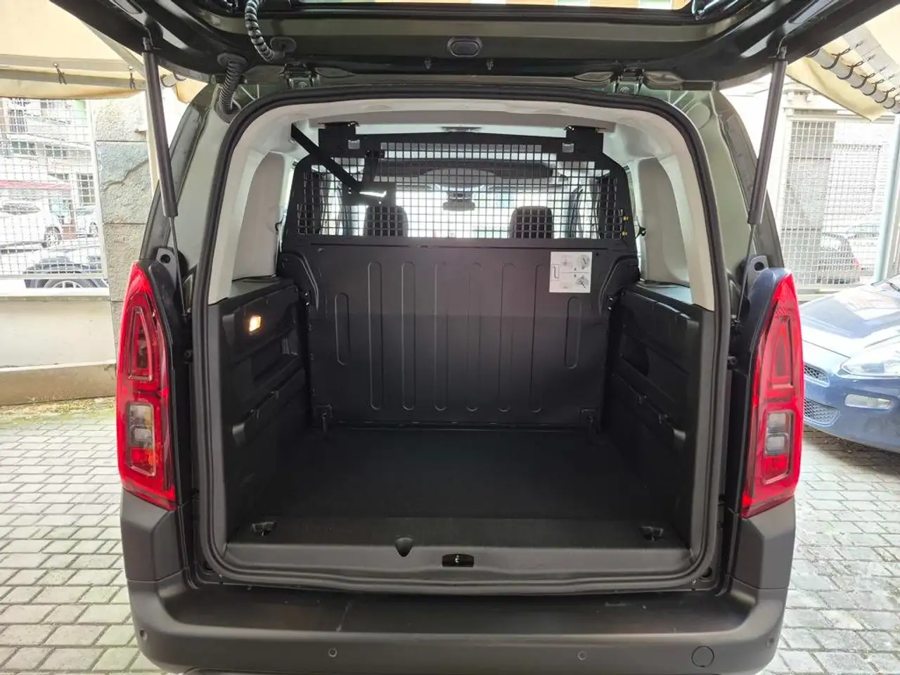 Fiat Doblo DOBLO' N1 1.5HDi 130cv + CAMBIO AUTOM!, KM ZERO, IVA ESCLUSA!!! 23