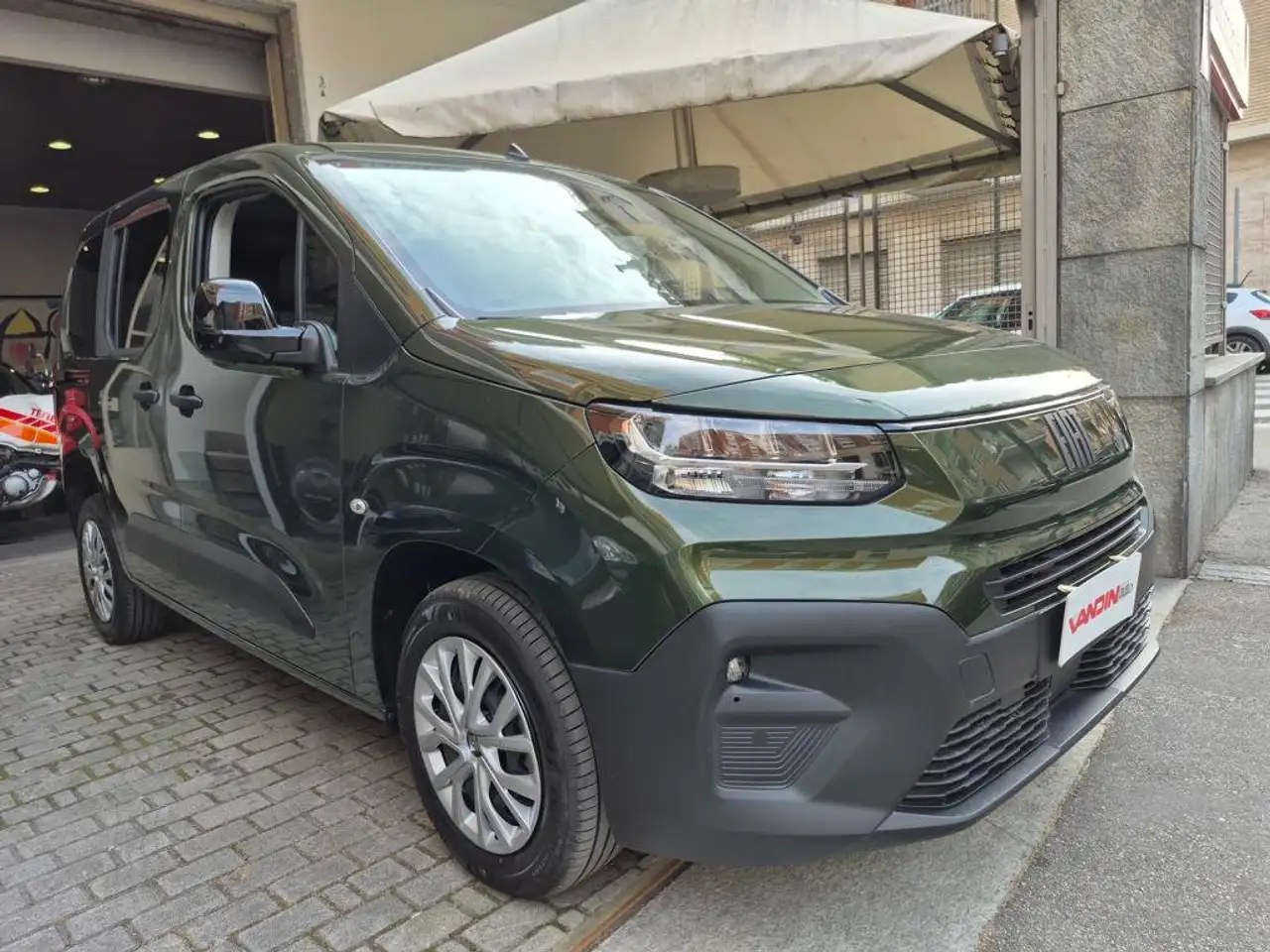 Fiat Doblo DOBLO' N1 1.5HDi 130cv + CAMBIO AUTOM!, KM ZERO, IVA ESCLUSA!!! 9