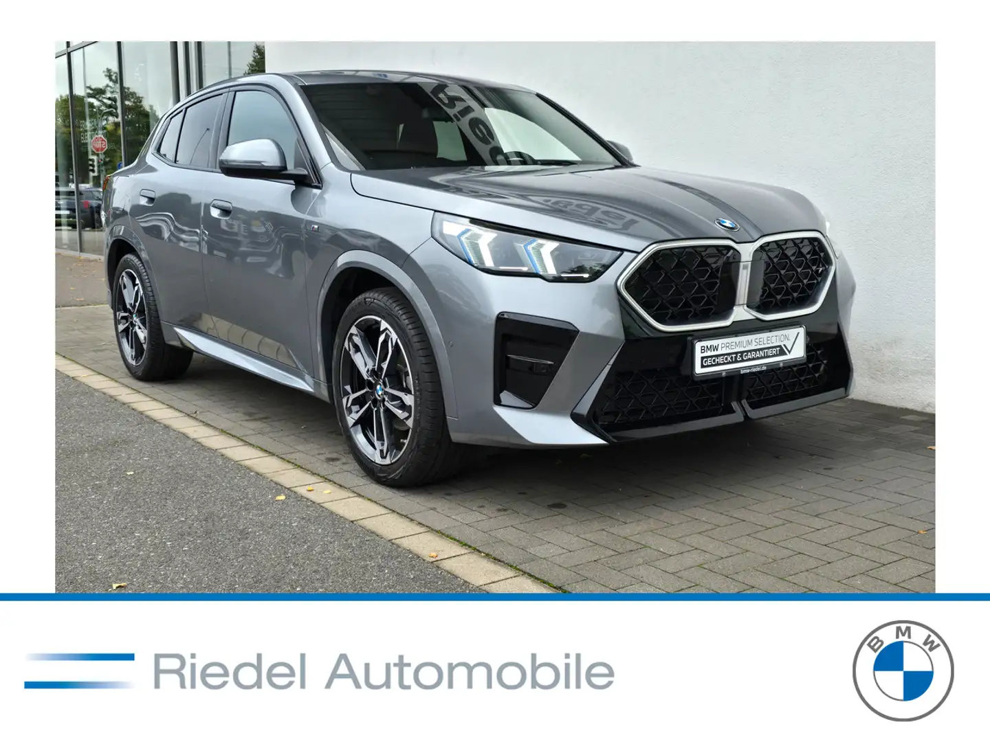 BMW X2 xDrive20d M Sportpaket*Head-Up*DA+*adapLED* Grau - 1