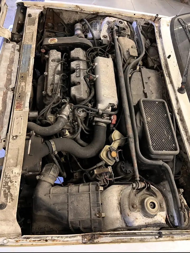 Lancia Delta 2.0 ie Turbo HF 4wd, foto 8