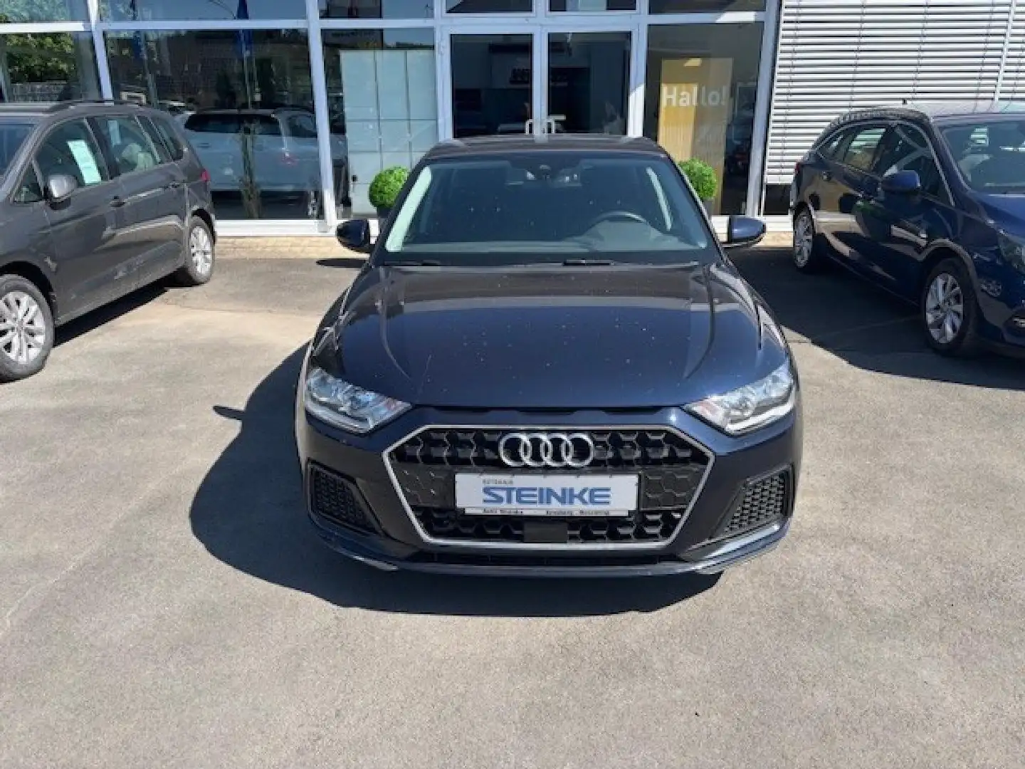 Audi A1 25 TFSI advanced Blau - 2