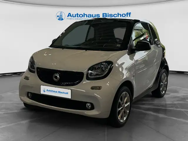 smart forTwo smart fortwo coupé passion Ganzjahresrei.