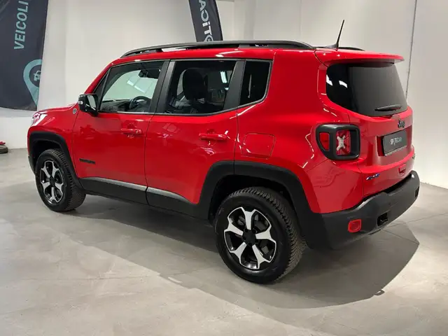 Jeep Renegade view 6