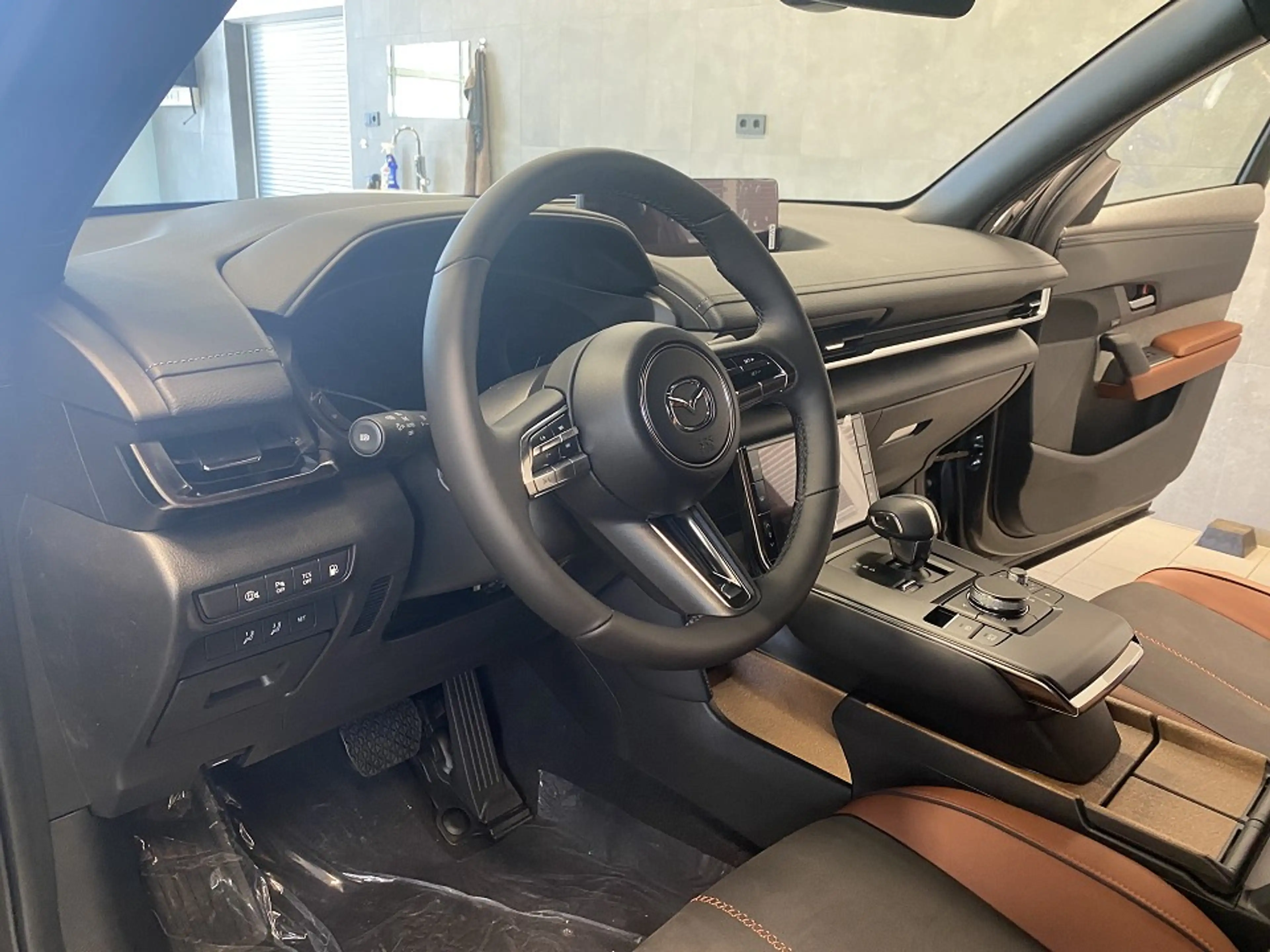 Mazda MX-30 5DR WGN e-SKYACTIV R-EV 170ps T AT Nagisa — photo 3