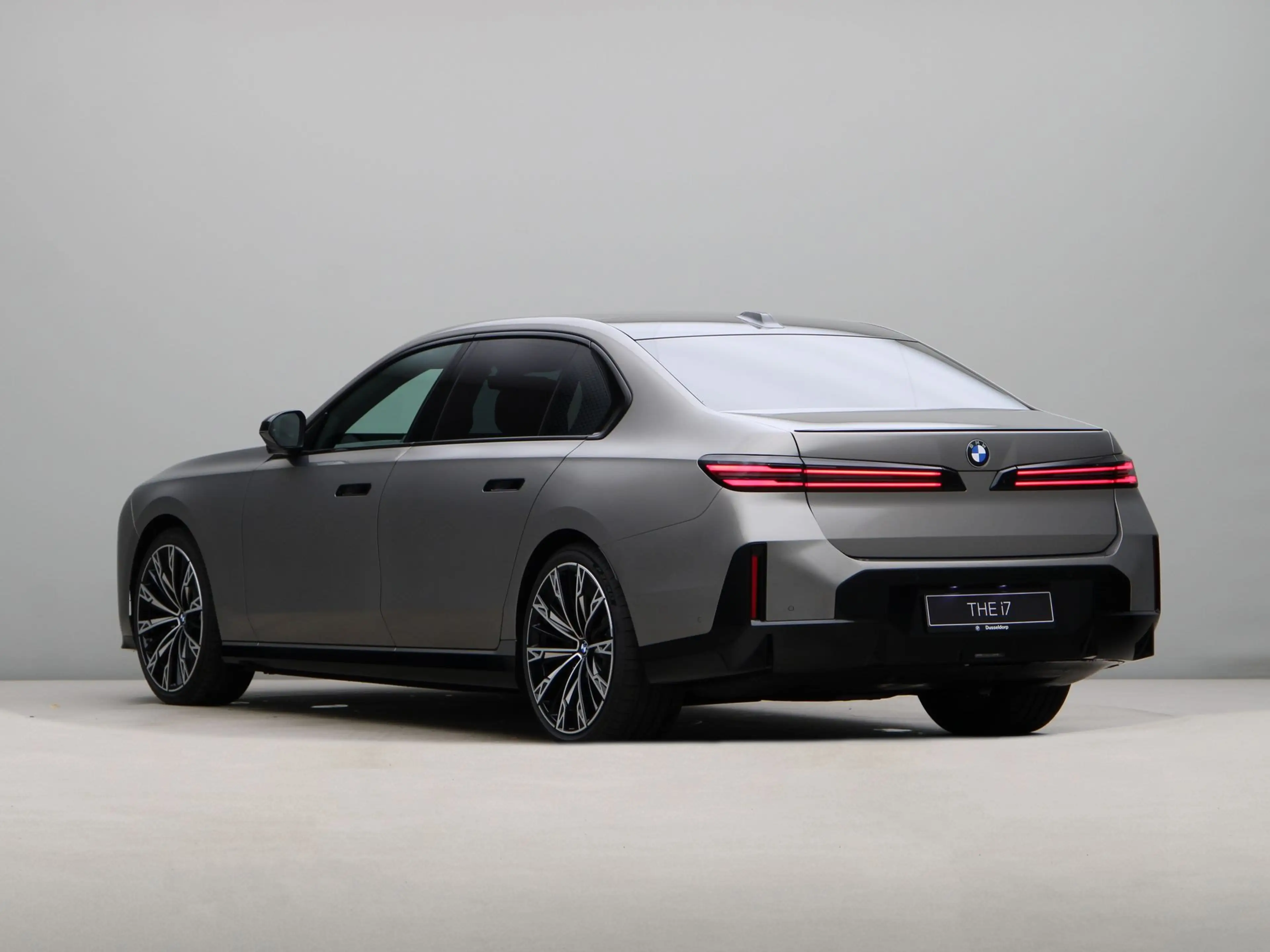 BMW i7 xDrive50 118.1 kWh M Sport Pro | Panoramadak Sky L — photo 11