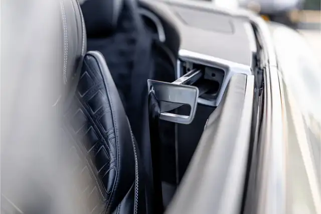 Bentley Continental GT view 12