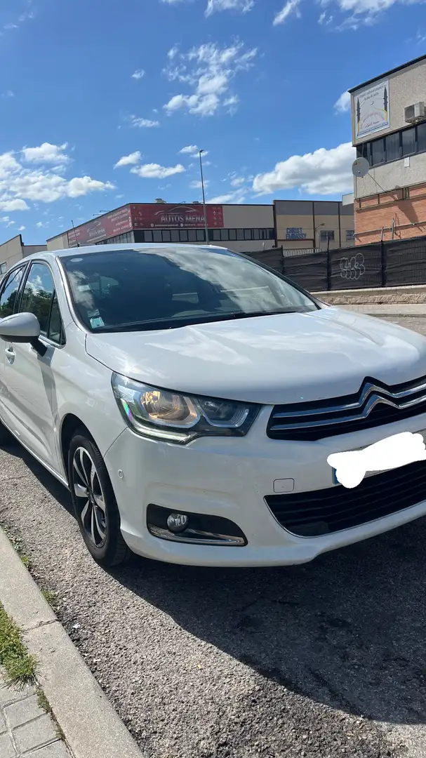 Citroen C4 1.2 PureTech Tonic 110 - 1