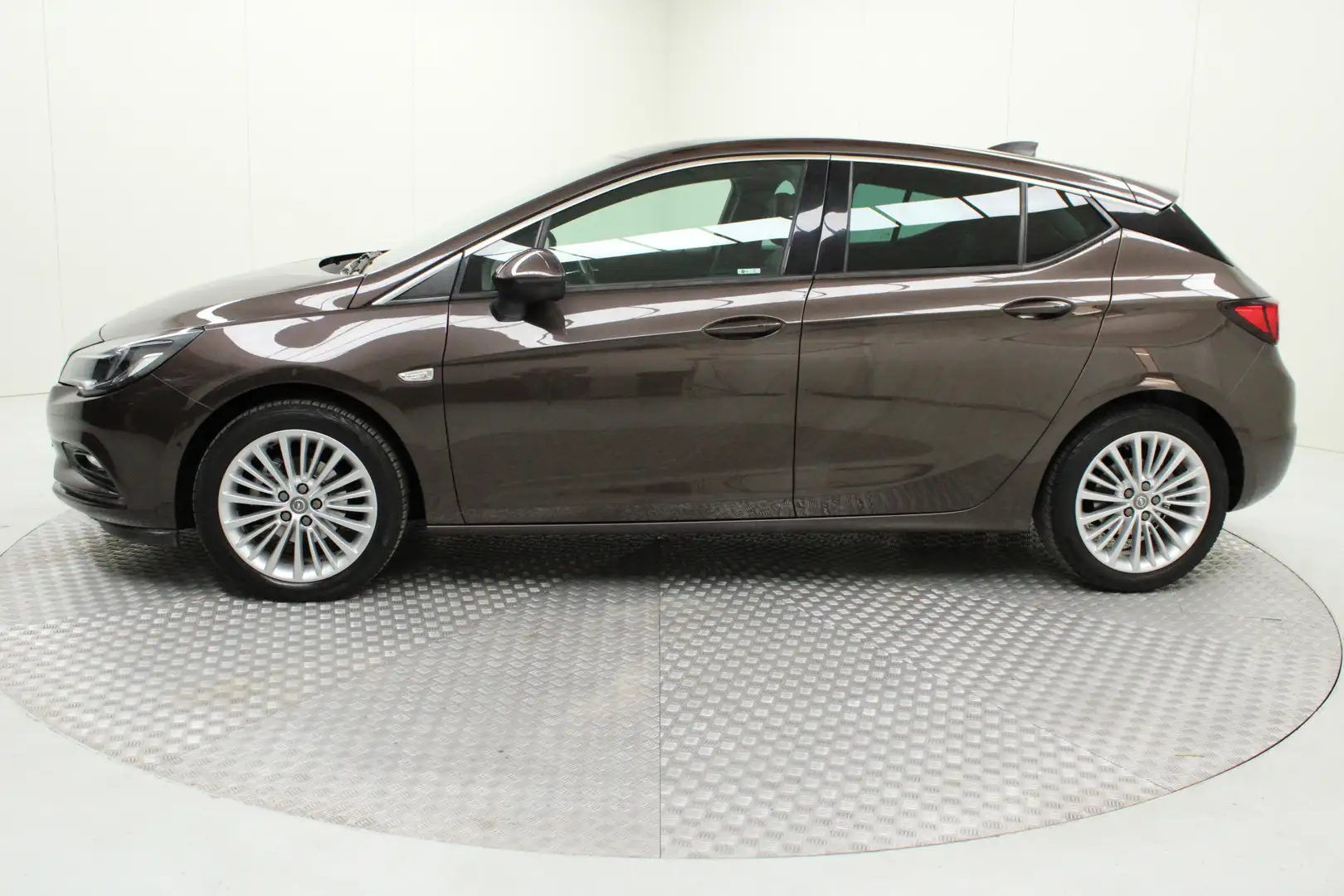 Opel Astra 1.4 Innovation | automaat | afn. trekhaak | dealer Brun - 2