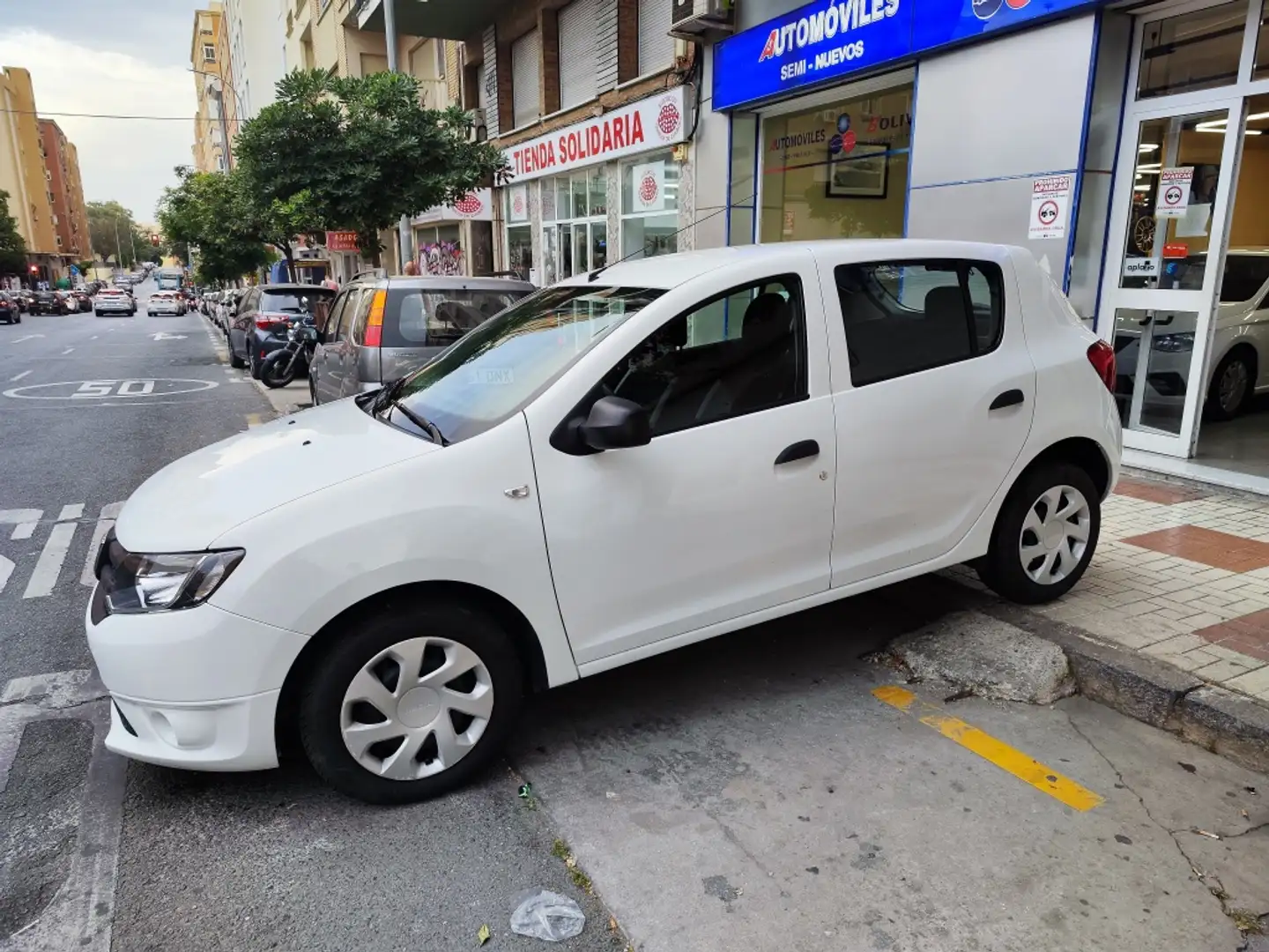 Dacia Sandero 1.2 Ambiance 75 Blanco - 1
