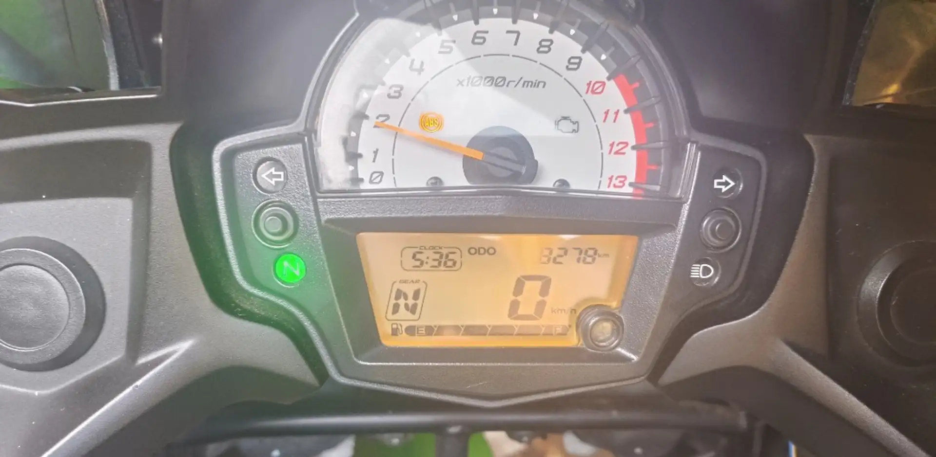 Kawasaki Versys 650 Verde - 1