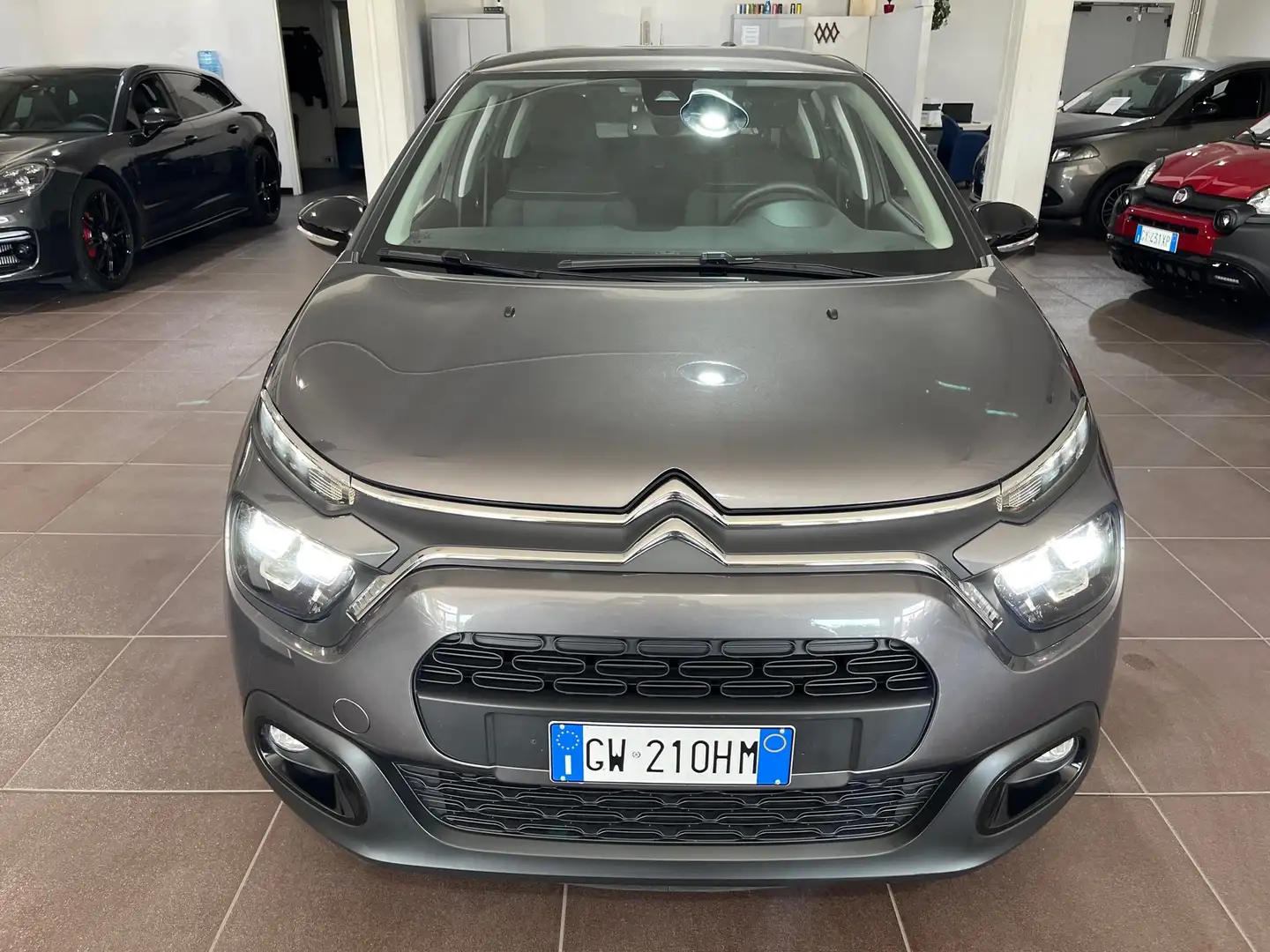 Citroen C3 1.2 Feel Pack s Grigio - 2