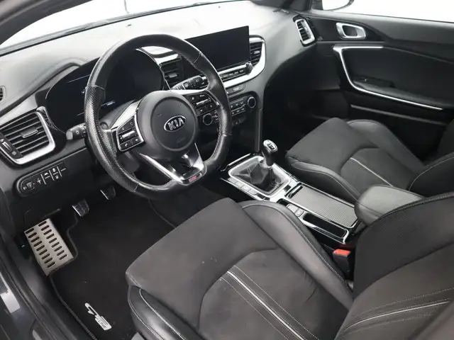 Kia Proceed view 7