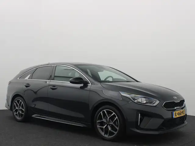 Kia Proceed view 17