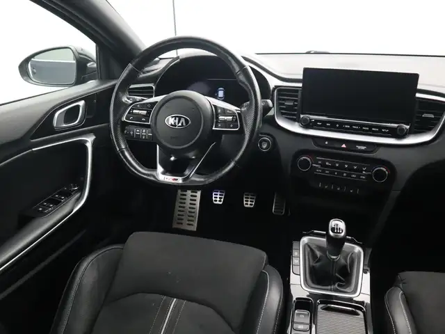 Kia Proceed view 20