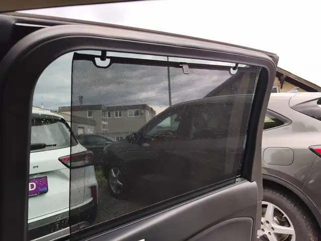 Ford Galaxy view 14