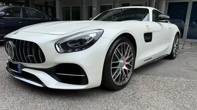 Mercedes-Benz AMG GT 4.0 S 510cv auto