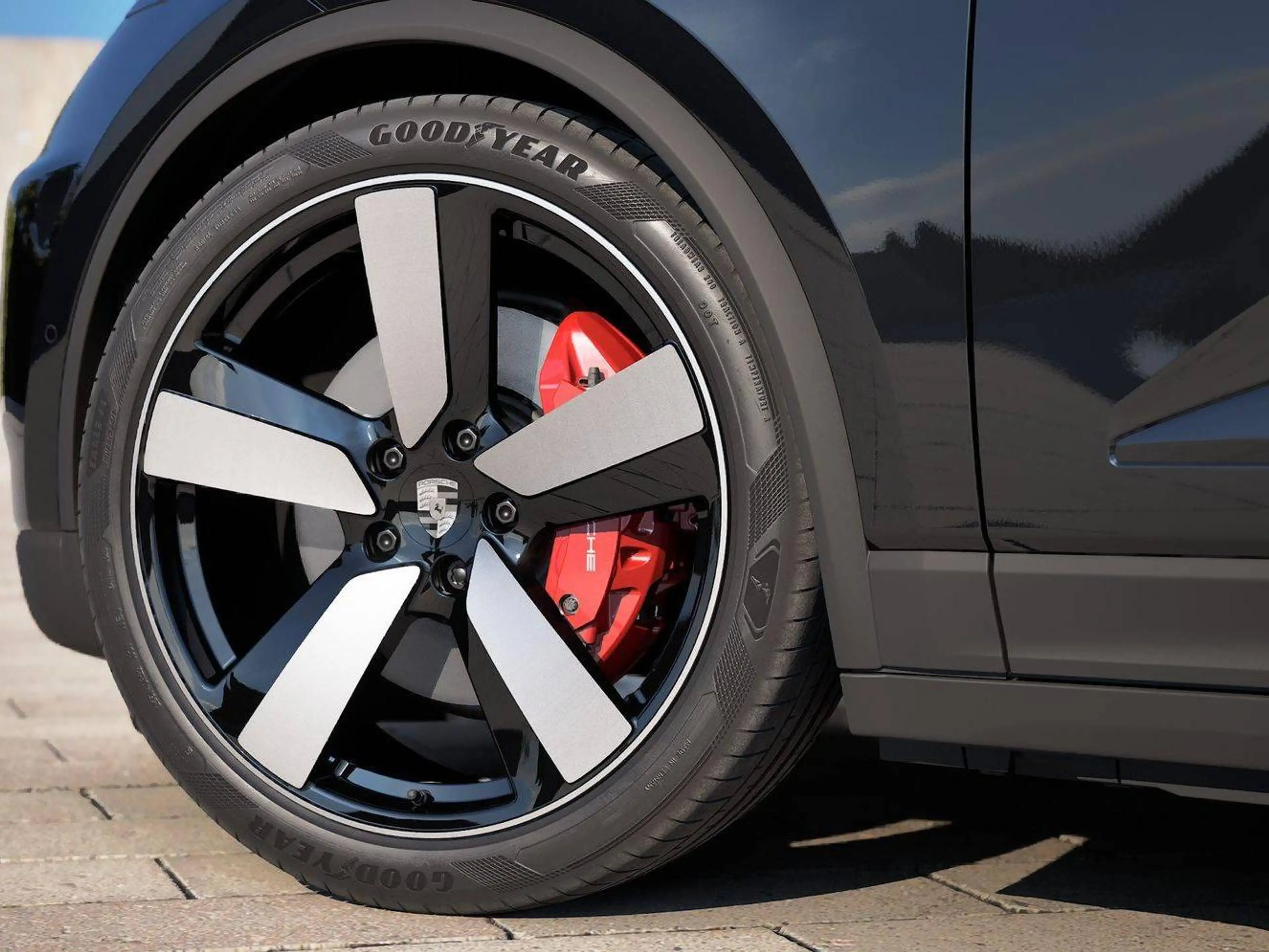 Porsche Macan 4 EV 22inch/Surround/Bose/Innodrive/Luchtvering — photo 5