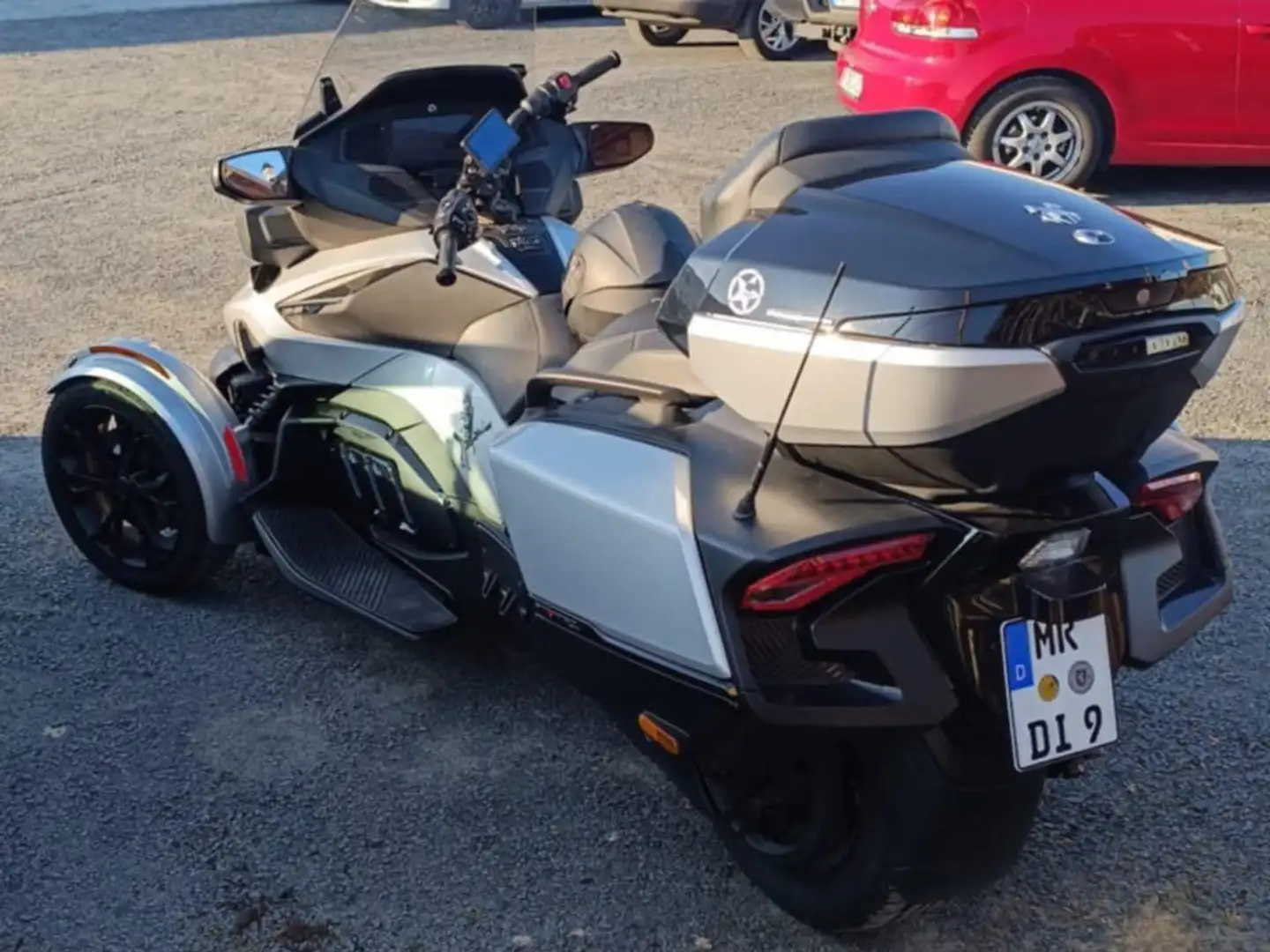 Can-Am Spyder RT Limited Argintiu - 1