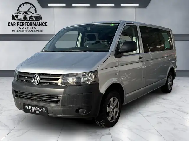Volkswagen T5 Multivan Caravelle Trendline lang 4Motion